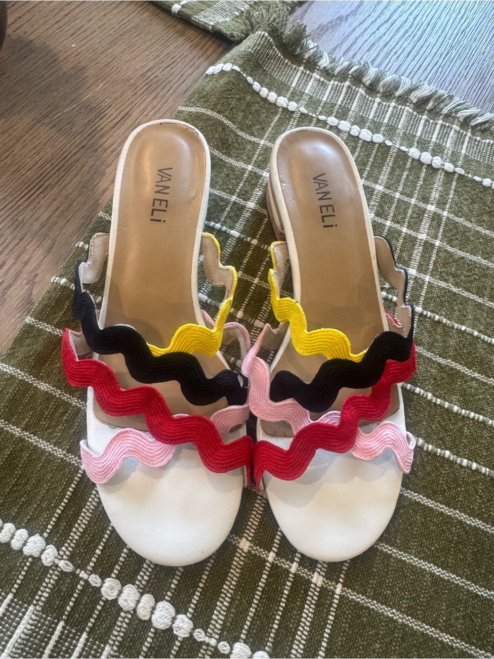 Vaneli White Slide Mules with Multicolor Wavy Straps